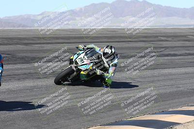 media/Jan-16-2026-CVMA Friday Practice (Fri) [[6f2bf47531]]/5-Racer 4-Trackday1/Session 2 (Bowl)/